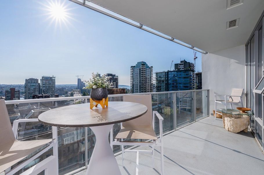 1212 1289 Hornby Street Vancouver, BC - 12