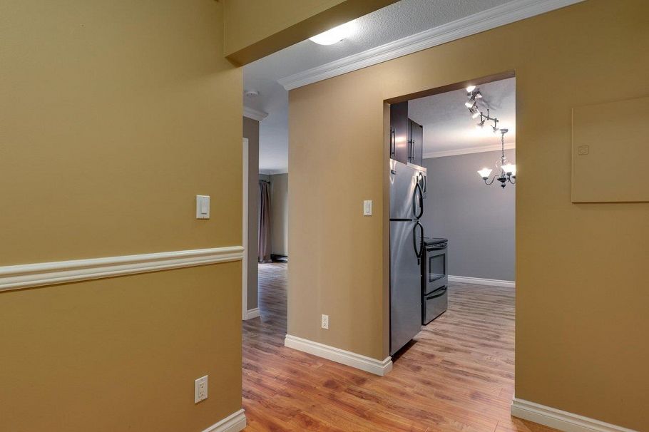 306 975 W 13th Avenue Vancouver, BC - 17