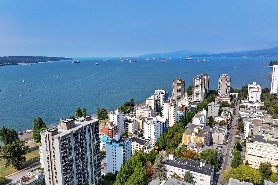 301 1406 Harwood Street Vancouver, BC - 28