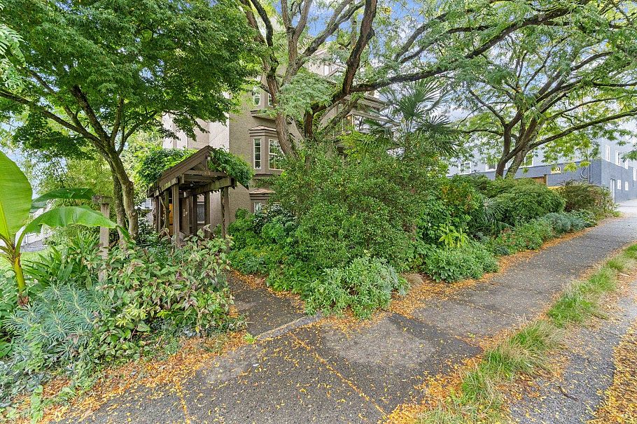 102 1689 E 4th Avenue Vancouver, BC - 22