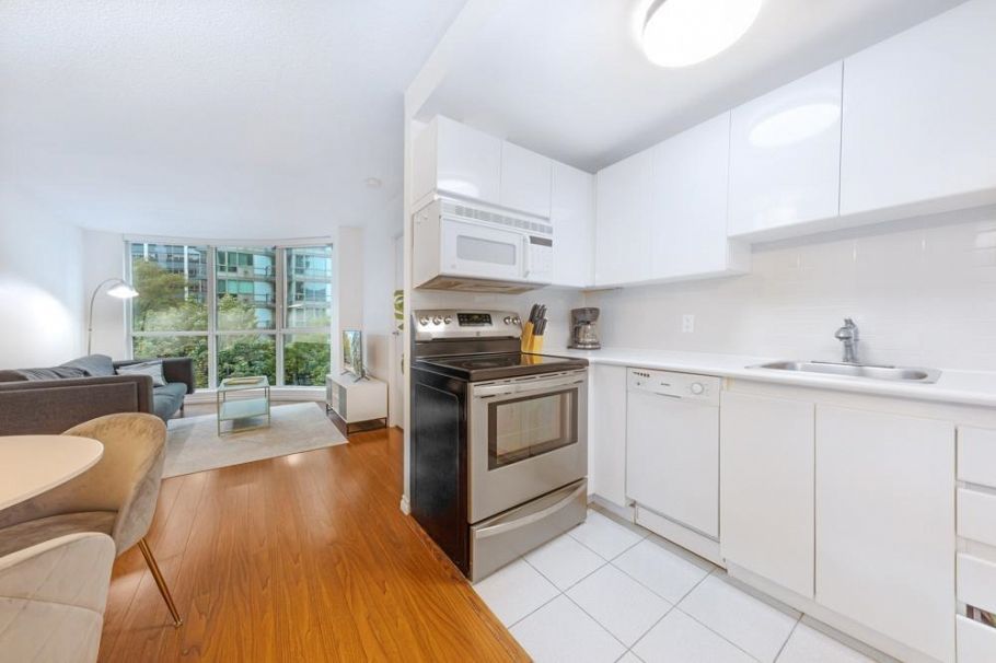 507 555 Jervis Street Vancouver, BC - 5