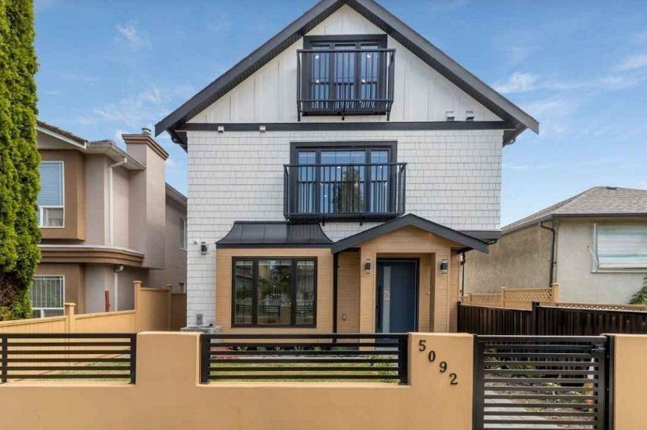 5092 Clarendon Street Vancouver, BC - 1