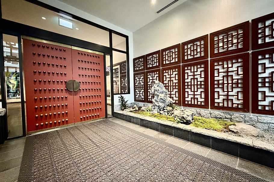 1508 188 Keefer Street Vancouver, BC - 2