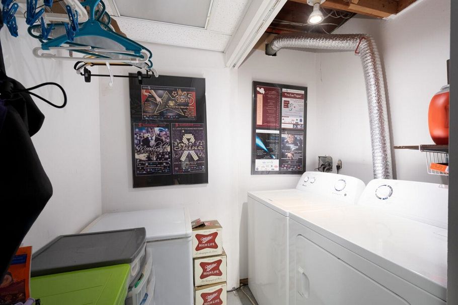 2155 W 15th Avenue Vancouver, BC - 18