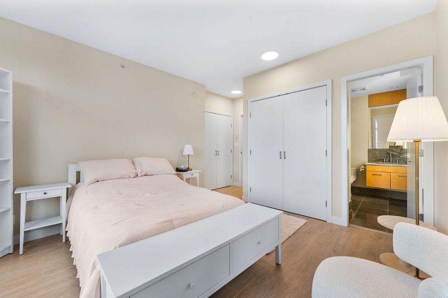 TH 16 6063 Iona Drive Vancouver, BC - 23