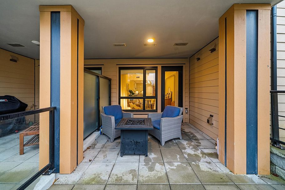 201 3220 Connaught Crescent North Vancouver, BC - 16