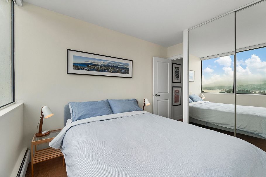 2204 1816 Haro Street Vancouver, BC - 16