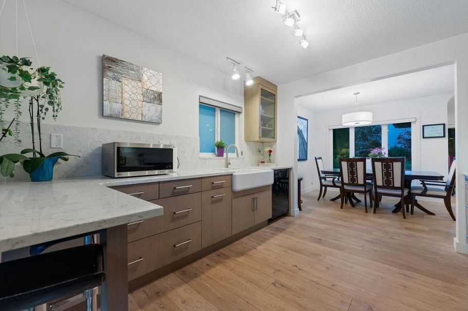 1436 Grand Boulevard North Vancouver, BC - 7