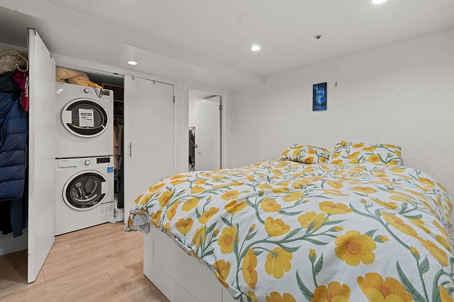 508 Hawks Avenue Vancouver, BC - 30