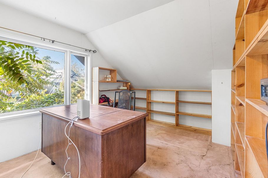 1149 Lily Street Vancouver, BC - 12