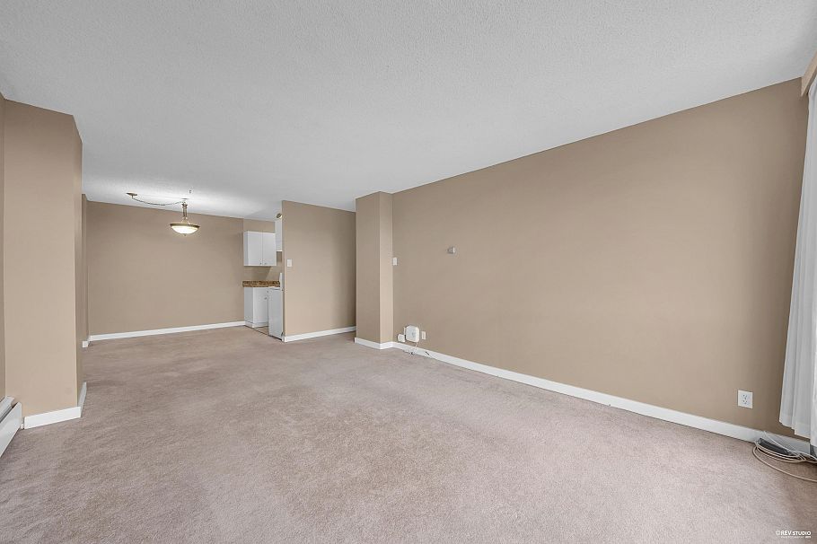 1602 2016 Fullerton Avenue North Vancouver, BC - 10