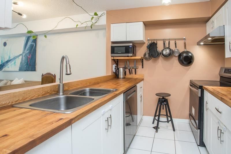 106 1040 E Broadway Street Vancouver, BC - 14