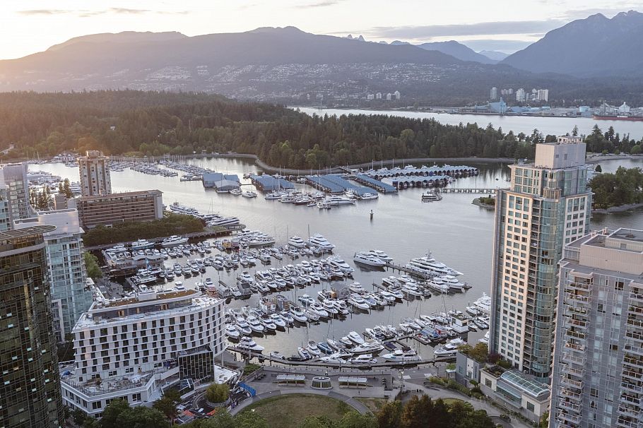 3701 1211 Melville Street Vancouver, BC - 24