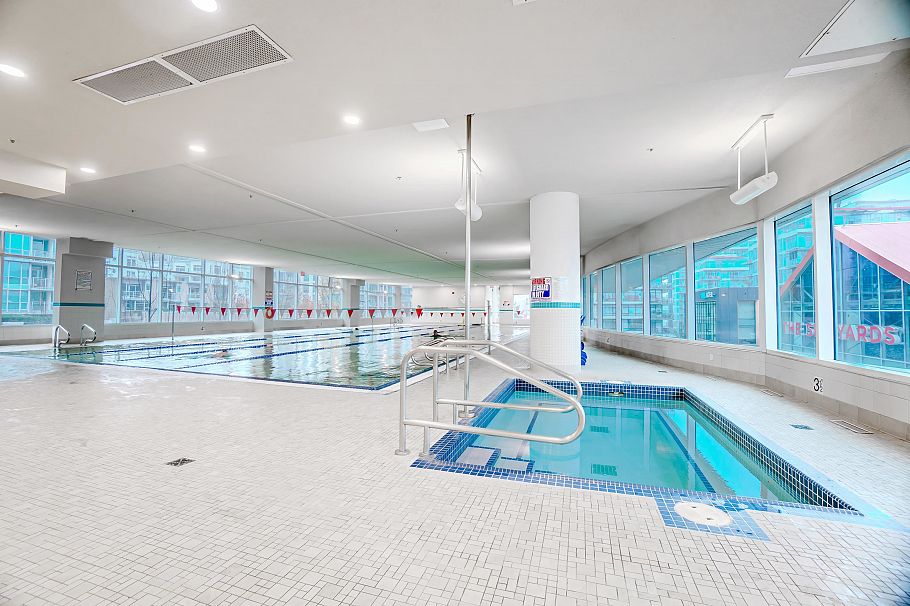 903 133 E Esplanade North Vancouver, BC - 22