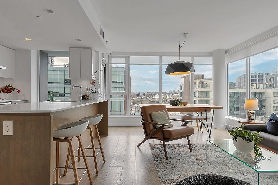 1003 1618 Quebec Street Vancouver, BC - 1