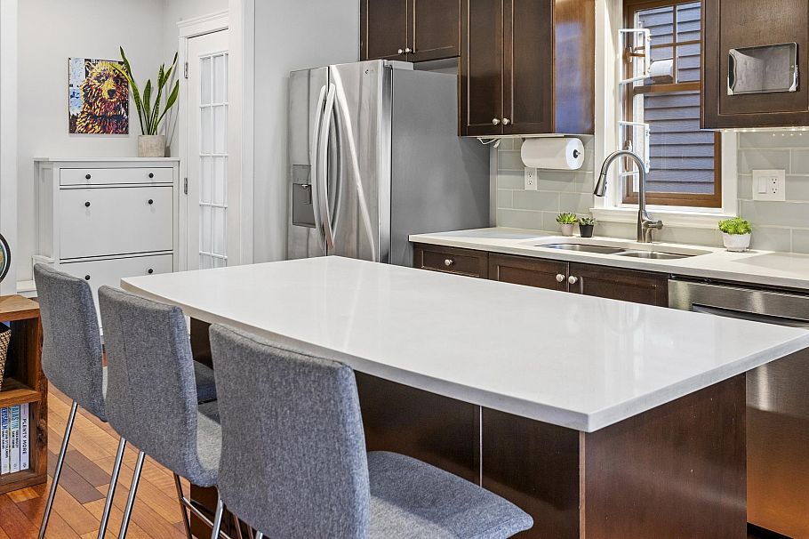 1743 Frances Street Vancouver, BC - 11