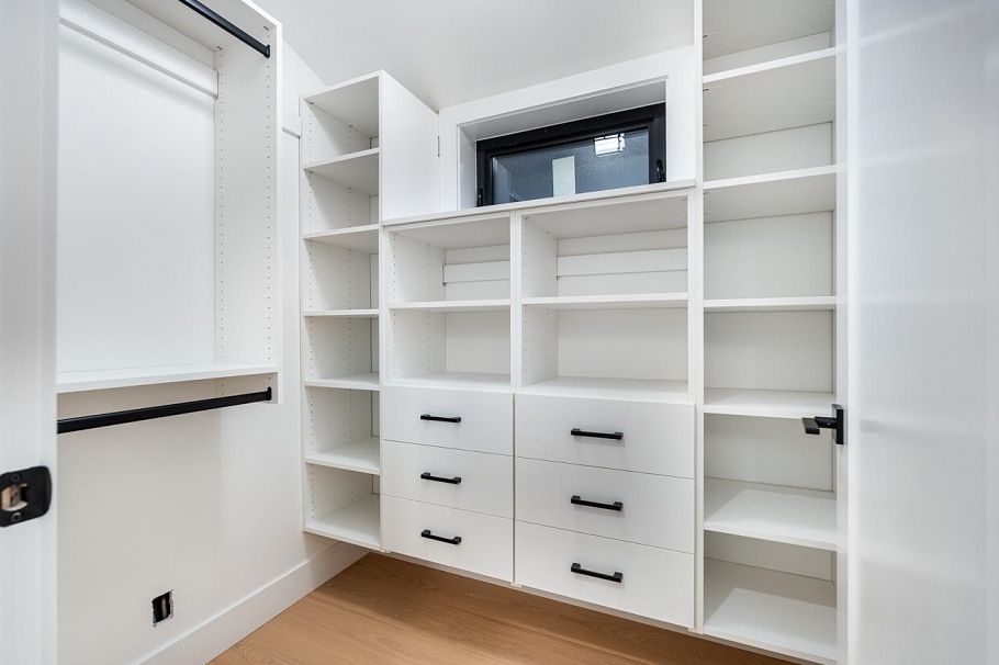 4675 St. George Street Vancouver, BC - 18