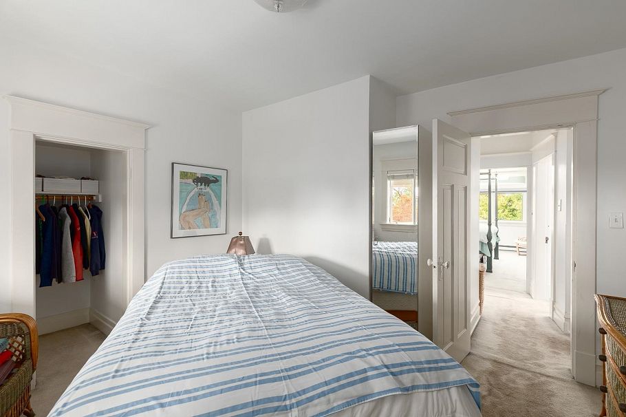 2025 Charles Street Vancouver, BC - 25