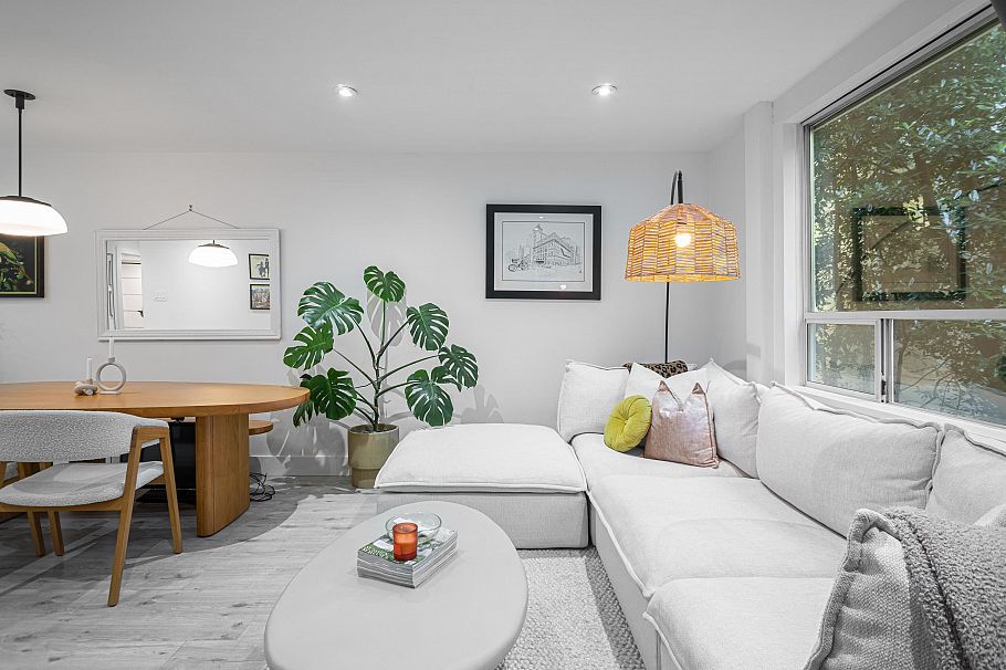 307 1345 Comox Street Vancouver, BC - 10