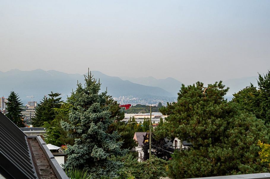 402 2222 Prince Edward Street Vancouver, BC - 32