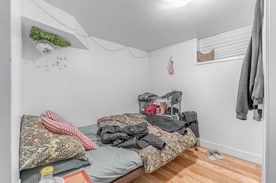 610 Salsbury Drive Vancouver, BC - 21