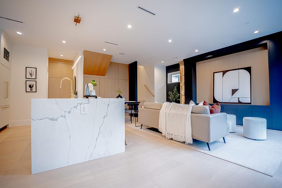 #1 2522 E 15th Avenue Vancouver, BC - 4