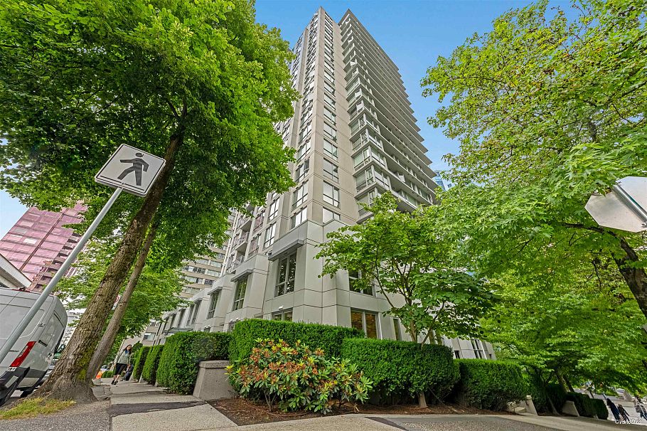 701 1420 W Georgia Street Vancouver, BC - 11