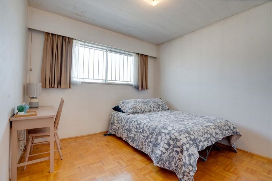 3391 E 25th Avenue Vancouver, BC - 18