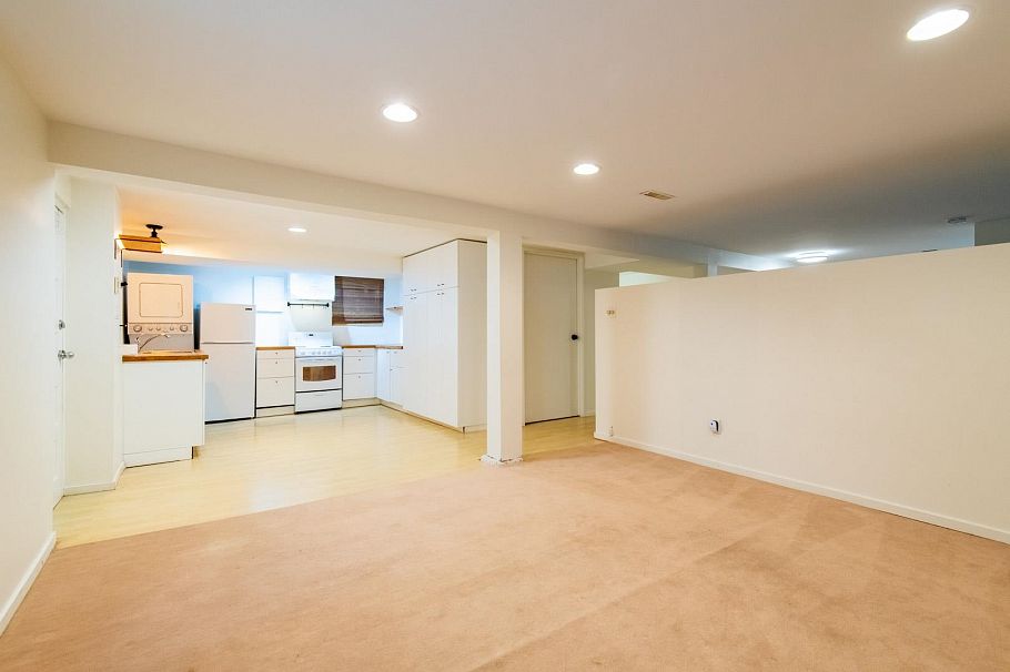 2960 W 41st Avenue Vancouver, BC - 19