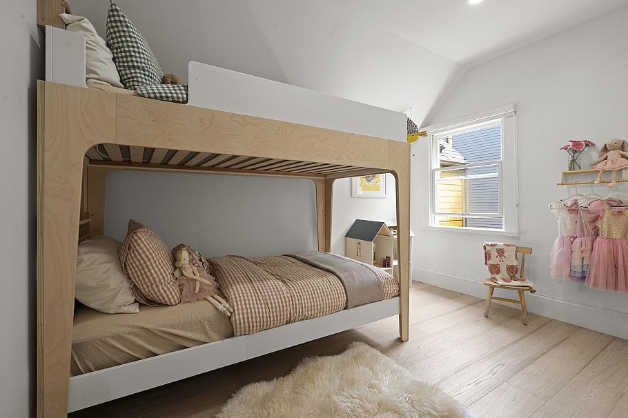 508 Hawks Avenue Vancouver, BC - 17