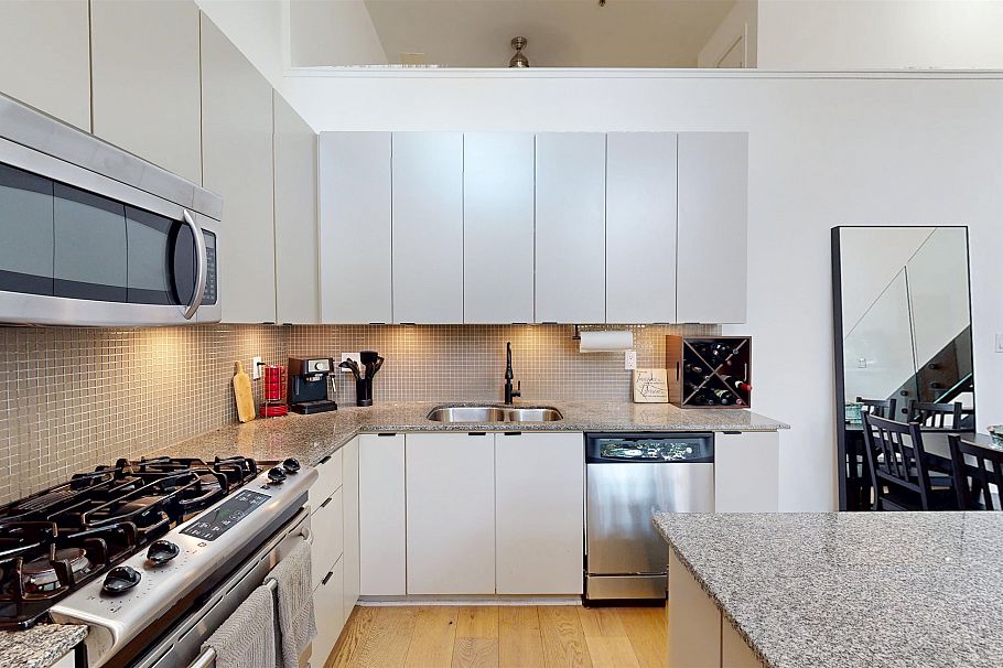 2727 Sophia Street Vancouver, BC - 12