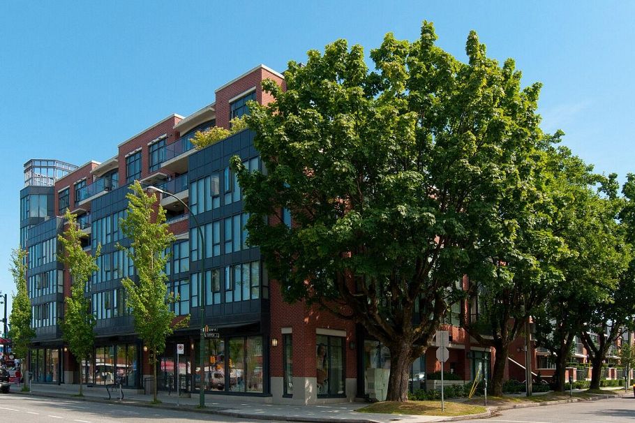 206 3228 Tupper Street Vancouver, BC - 1