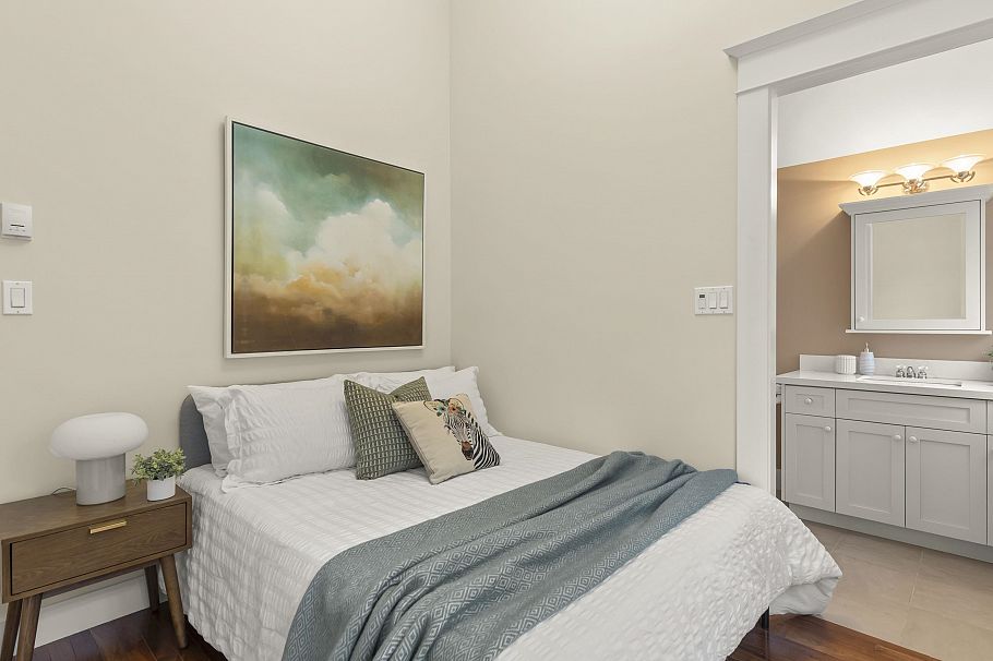 3540 W 5th Avenue Vancouver, BC - 33