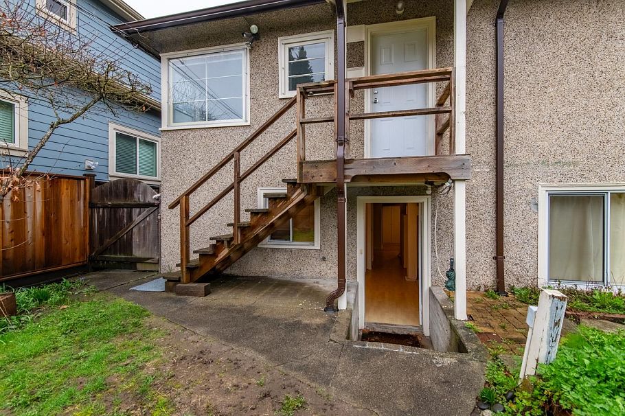 2960 W 41st Avenue Vancouver, BC - 16