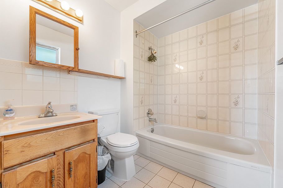 511 E 19th Avenue Vancouver, BC - 17