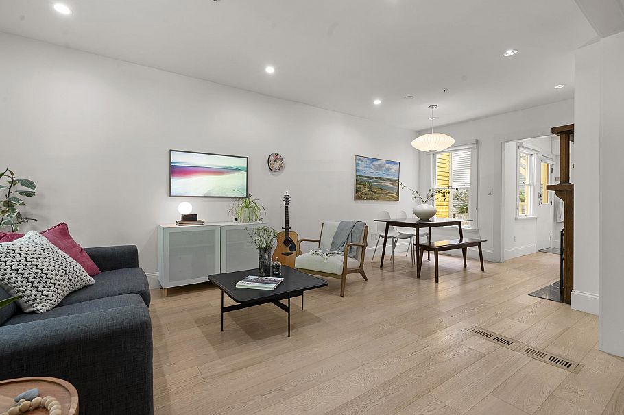 508 Hawks Avenue Vancouver, BC - 8