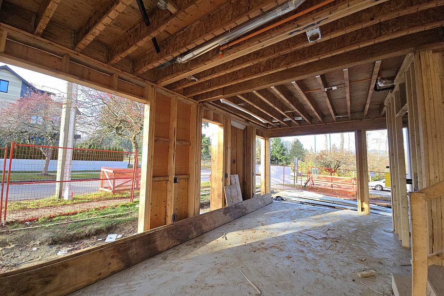 98 W 37th Avenue Vancouver, BC - 16