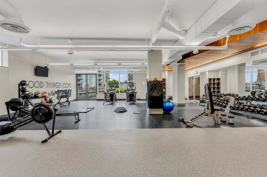 602 112 E 13th Street North Vancouver, BC - 20