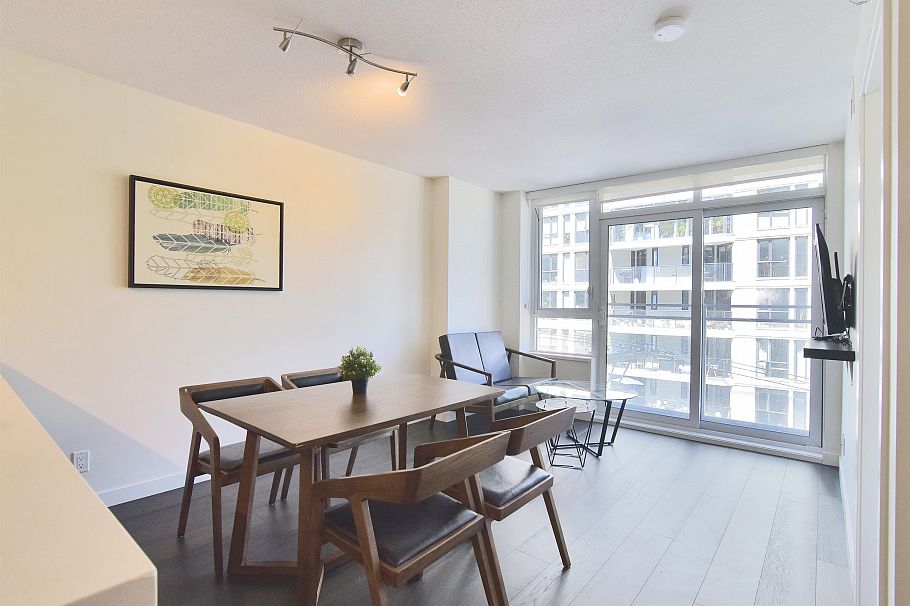 704 1009 HARWOOD STREET, Vancouver BC V6Z 1Z7 Vancouver, BC - 1