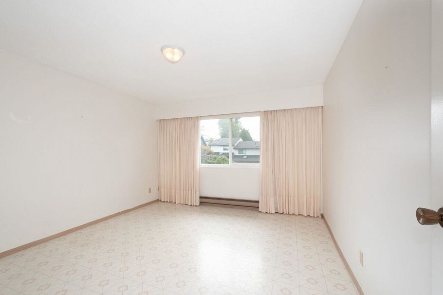 2155 W 15th Avenue Vancouver, BC - 27