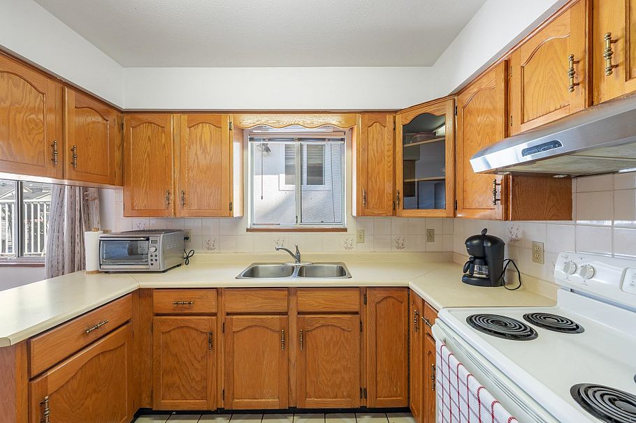 511 E 19th Avenue Vancouver, BC - 8