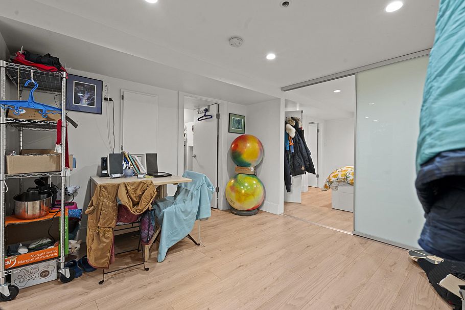 508 Hawks Avenue Vancouver, BC - 28