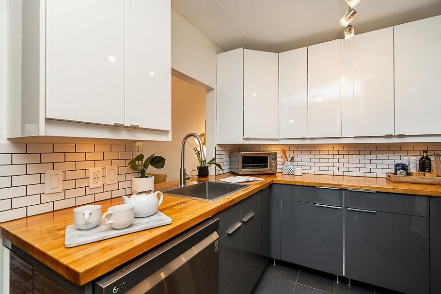 402 2222 Prince Edward Street Vancouver, BC - 13