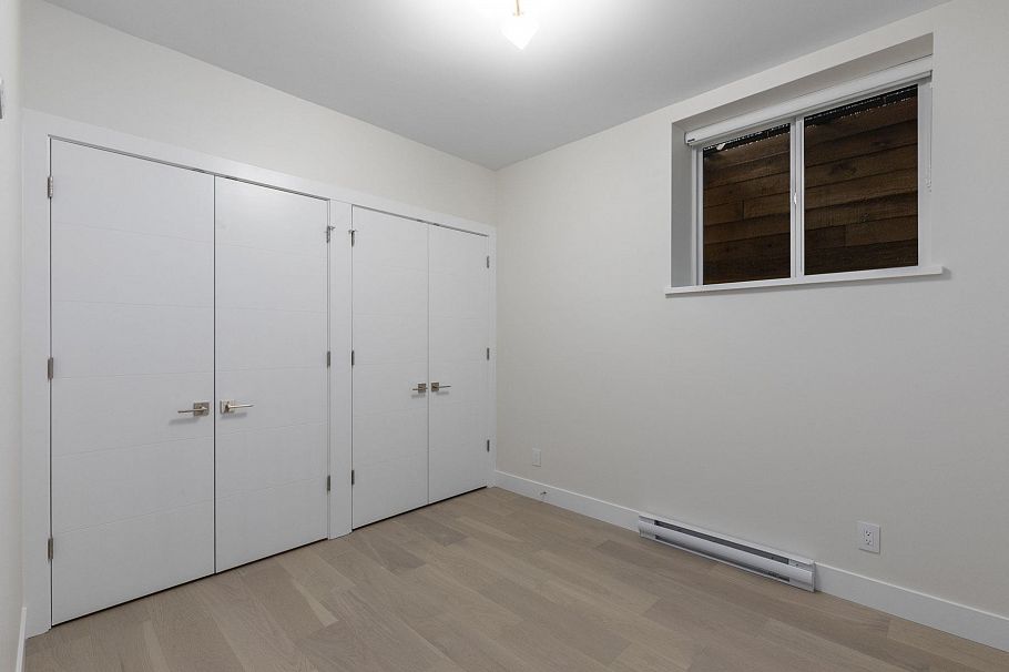 3073 Fromme Road North Vancouver, BC - 32