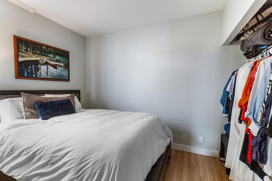 706 1238 Burrard Street Vancouver, BC - 11