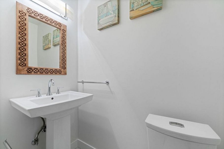 1436 Grand Boulevard North Vancouver, BC - 15