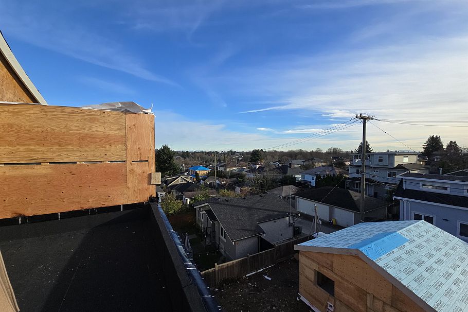 98 W 37th Avenue Vancouver, BC - 20