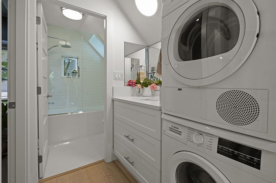 508 Hawks Avenue Vancouver, BC - 24