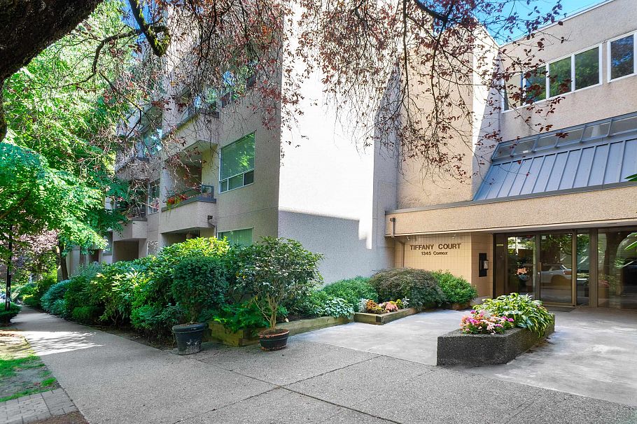 307 1345 Comox Street Vancouver, BC - 1