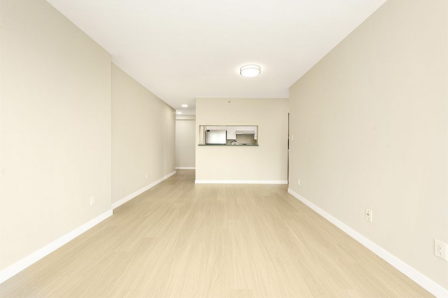 905 5189 Gaston Street Vancouver, BC - 3